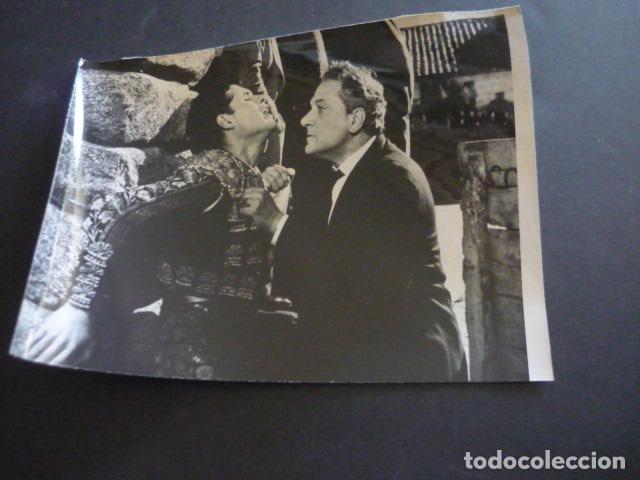 Kino: LOS ELEGIDOS ESCENA DE LA PELICULA ANTIGUA FOTOGRAFIA ORIGINAL 18 X 24 CM