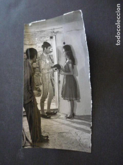 Cin&eacute;ma: LOS ELEGIDOS ESCENA DE LA PELICULA ANTIGUA FOTOGRAFIA ORIGINAL 18 X 12 CM
