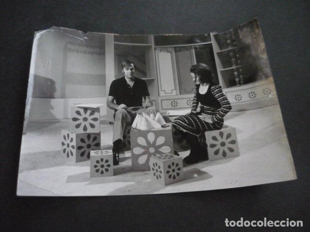 Cinema: LA CASA DEL RELOJ SERIE TELEVISION ANTIGUA FOTOGRAFIA ORIGINAL 13 X 18 CM
