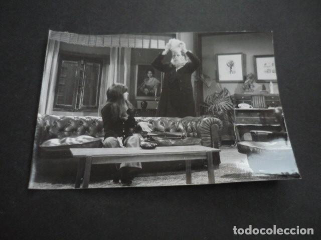 Cin&eacute;ma: VERDE ESMERALDA SERIE TELEVISION ANTIGUA FOTOGRAFIA ORIGINAL 13 X 18 CM