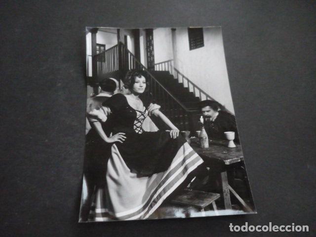 Cine: LA ILUSTRE FREGONA SERIE TELEVISION ESPA&Ntilde;OLA ANTIGUA FOTOGRAFIA ORIGINAL 18 X 13 CM