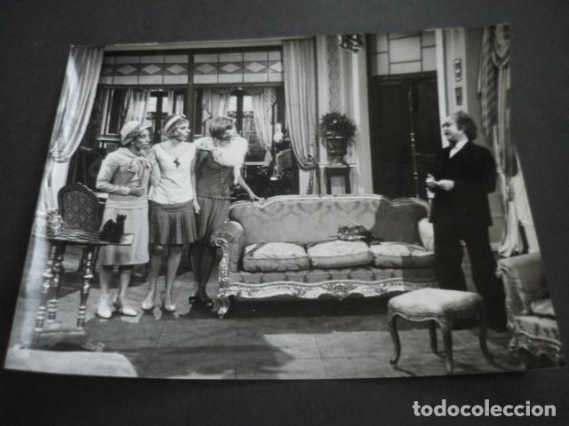 Cine: EL COMPLEJO DE FILEMON SERIE TELEVISION ESPA&Ntilde;OLA ANTIGUA FOTOGRAFIA ORIGINAL 18 X 24 CM
