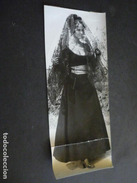 Kino: CLAUDIA CARDINALE ACTRIZ ANTIGUA FOTOGRAFIA ORIGINAL 11 X 26 CM