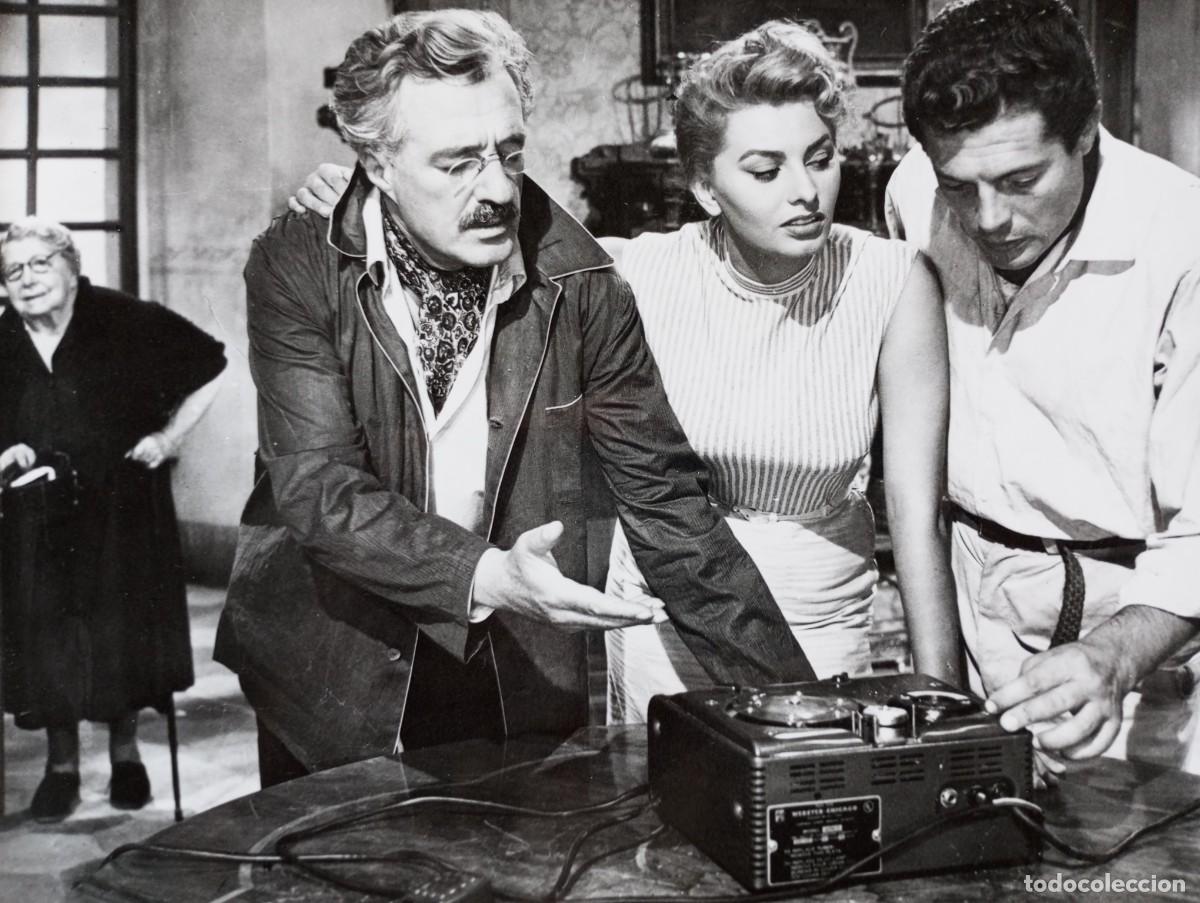 Cine: LA LADRONA, SU PADRE Y EL TAXISTA. VITTORIO DE SICA, SOFIA LOREN, MARCELLO MASTROIANNI