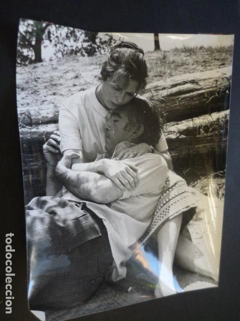Cine: SECRETOS DE UNA ESPOSA INGRID BERGMAN ESCENA DE LA PELICULA ANTIGUA FOTOGRAFIA ORIGINAL 25 X 20,5 CM