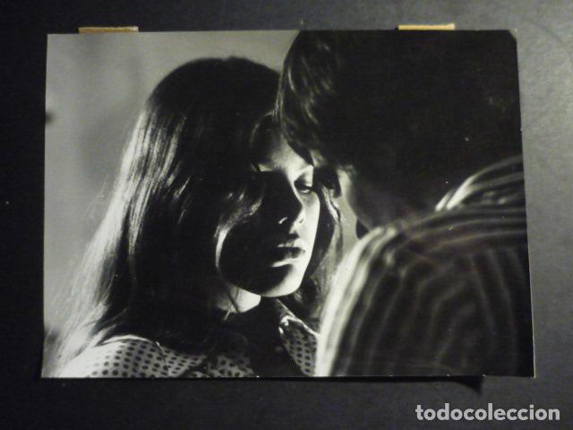 Cin&eacute;ma: ORNELLA MUTTI ACTRIZ ANTIGUA FOTOGRAFIA ORIGINAL 12 X 18 CM