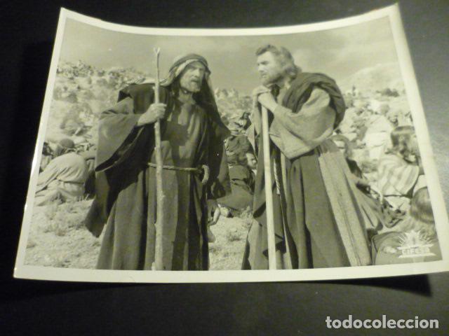 Cinema: EL BESO DE JUDAS ESCENA DE LA PELICULA ANTIGUA FOTOGRAFIA ORIGINAL 18 X 24 CM