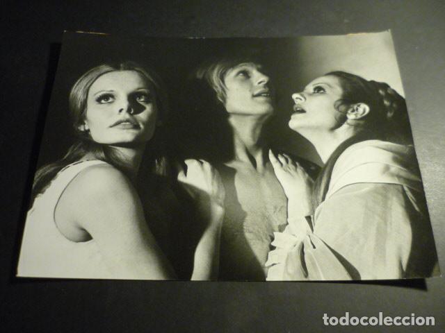Cinema: CRISTINA SURIANI Y BETSABE RUIZ ACTRIZ ANTIGUA FOTOGRAFIA 18 X 24 CM