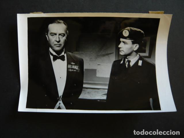 Cinema: ANGELES DE ACERO ESCENA DE LA PELICULA ANTIGUA FOTOGRAFIA ORIGINAL 18 X 12 CM