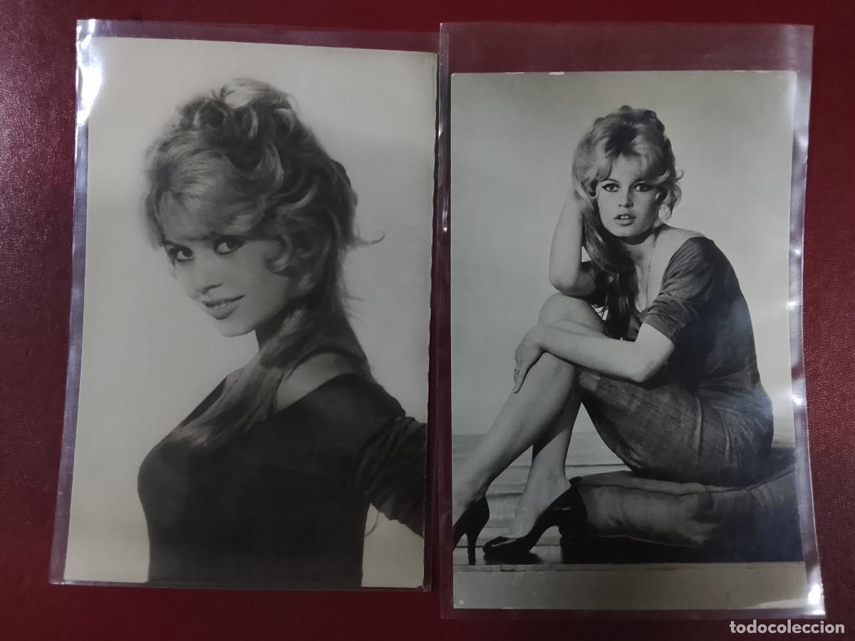 Cine: Lote de 2 postales de Brigitte Bardot