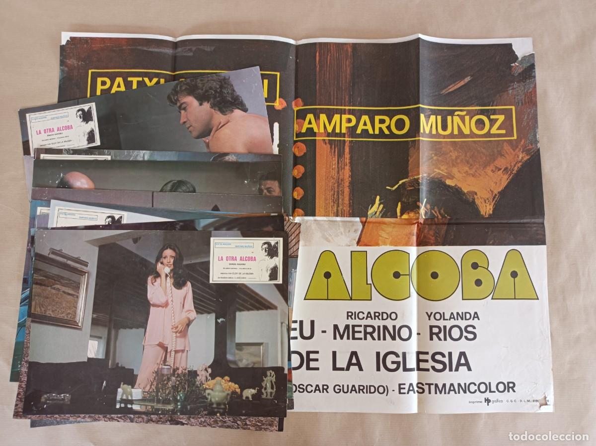 Cine: 12 FOTOCROMOS Y CARTEL PEL&Iacute;CULA LA OTRA ALCOBA - JUEGO COMPLETO