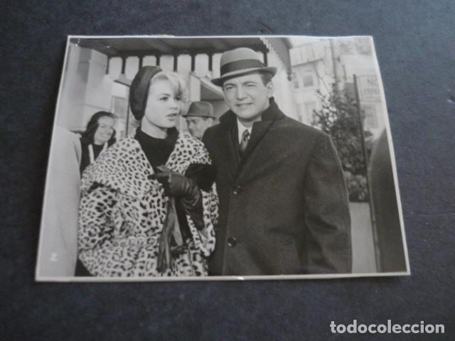 Cine: SANDRA LEE ACTRIZ CON BOBBY DARIN ACTOR ANTIGUA FOTOGRAFIA 9 X 12 CM