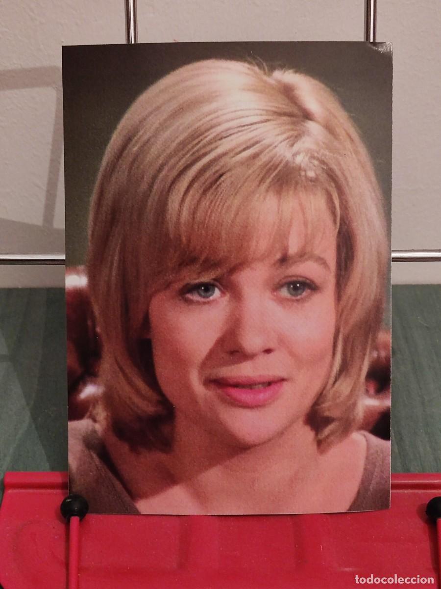 Cine: Judy Geeson . Ficha revista Accion cine