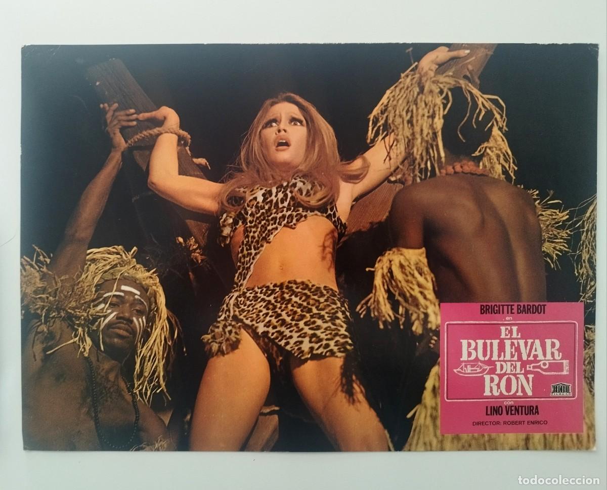 Cine: Brigitte Bardot - Cartel original / Gran Fotocromo: El bulevar del ron (1971) - 33,5 x 23,7 cm