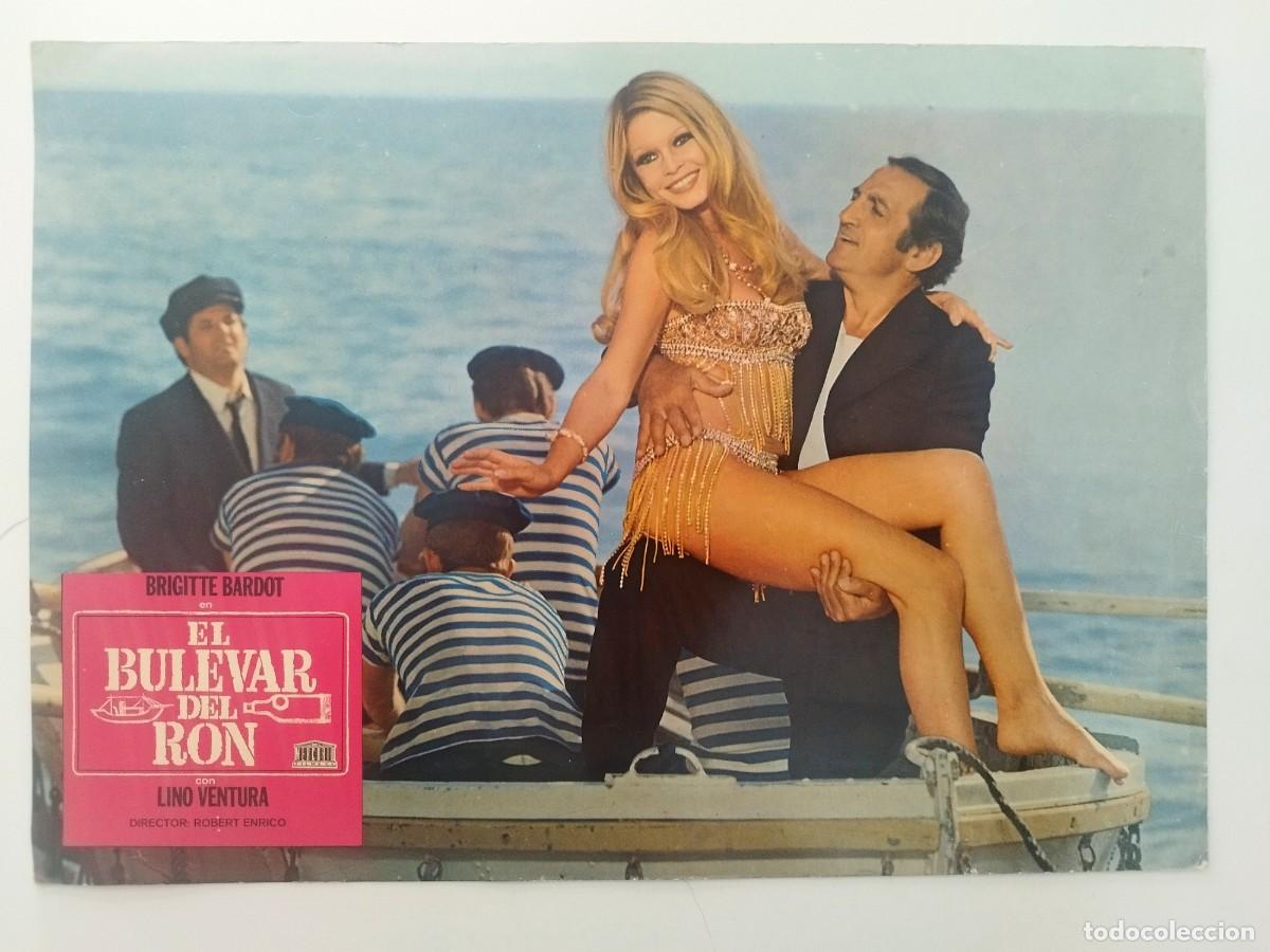 Cine: Brigitte Bardot - Cartel original / Gran Fotocromo: El bulevar del ron (1971) - 33,5 x 23,7 cm