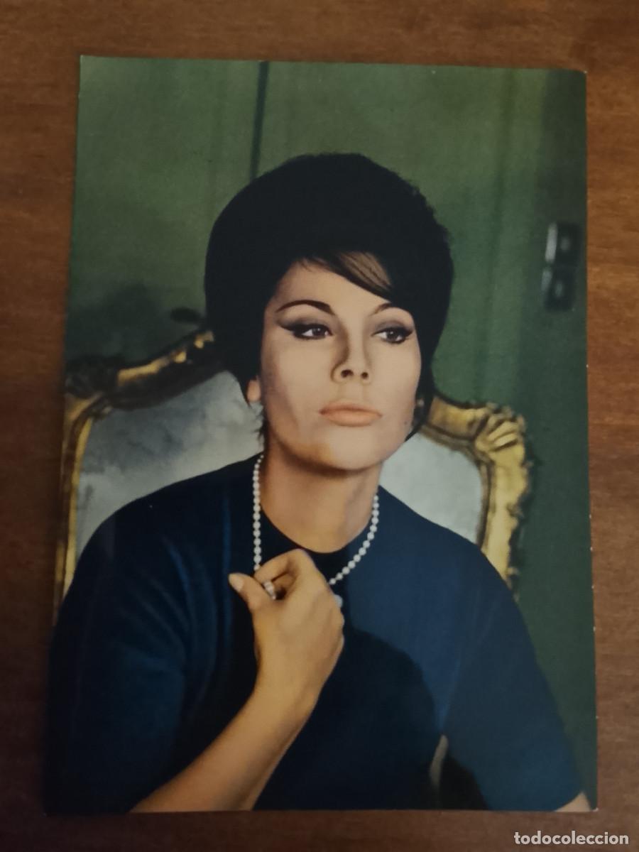Cine: Postal de la actriz italiana Daniela Rocca