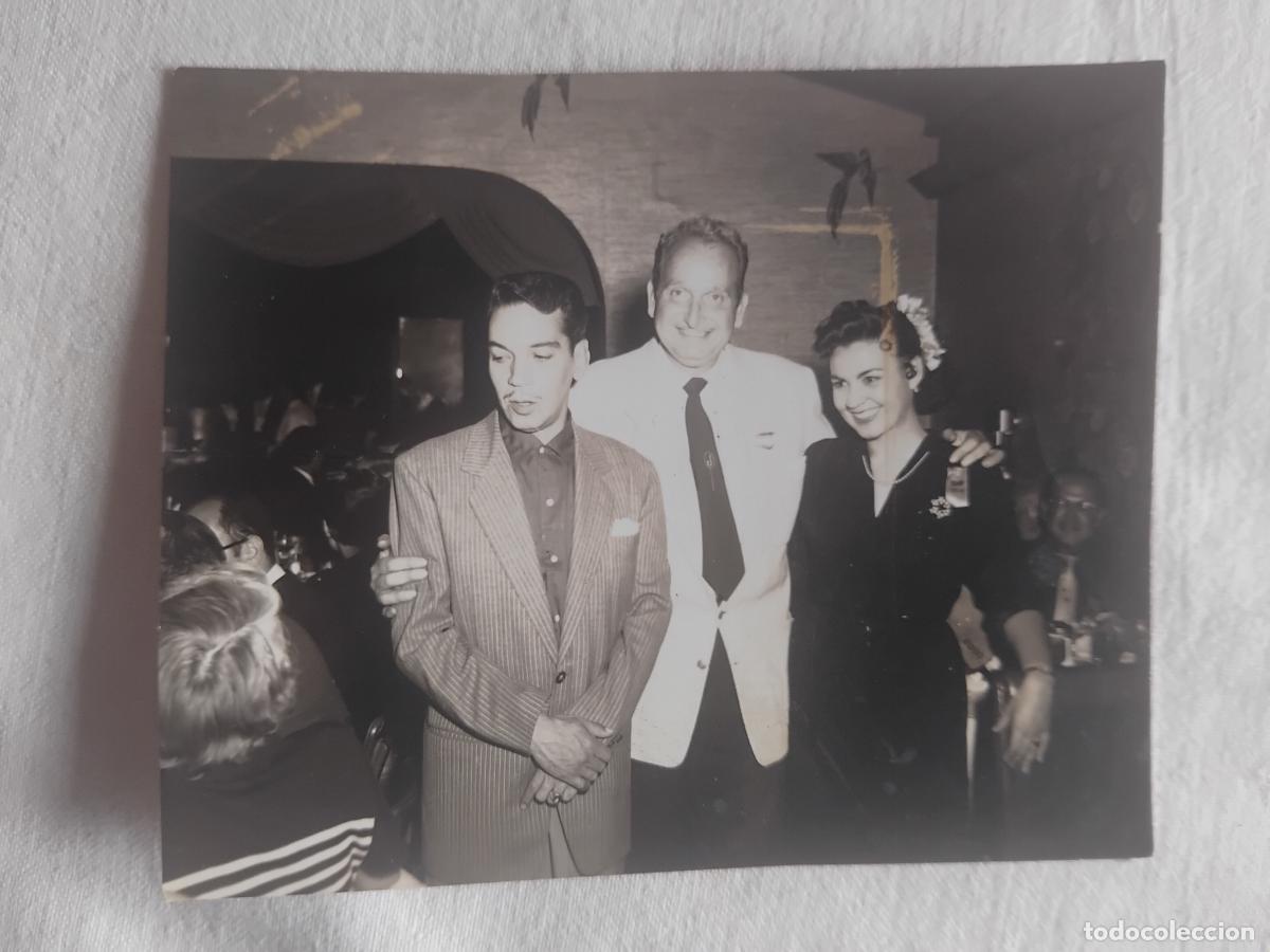 Cine: FOTOGRAFIA ORIGINAL DE MARIO MORENO CANTINFLAS, JOSE JASD MARIA DOMINGUEZ HIJA DEL CONSUL DE MEXICO