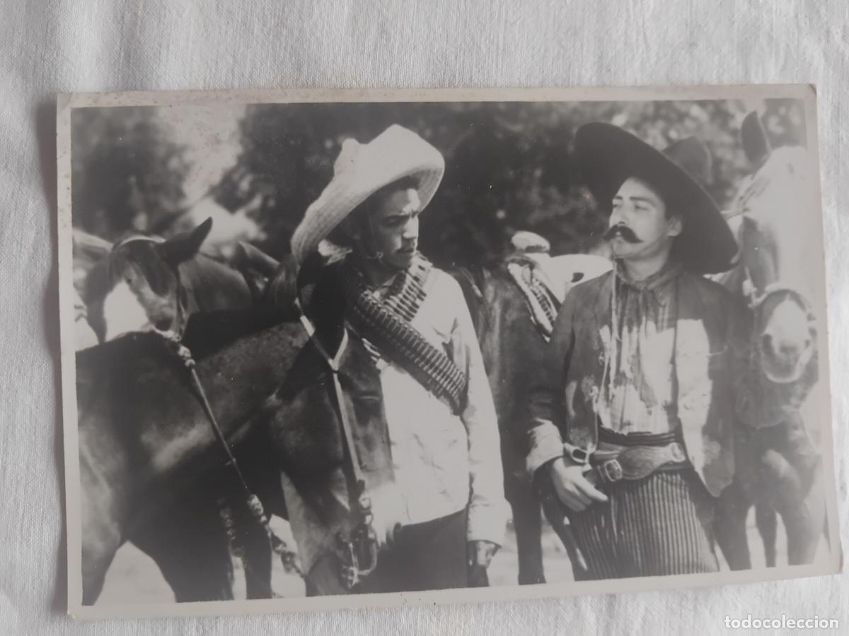 Cine: FOTOGRAFIA ORIGINAL DE MARIO MORENO CANTINFLAS EN SU ULTIMA PELICULA ASI ES MI TIERRA. 17 X 11 CM.