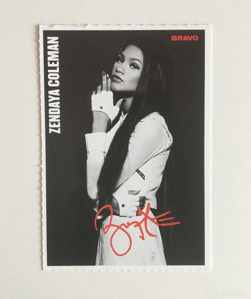 Cine: Zendaya / Bella Thorne Trading Collectible Card Rookie Rare TV Movie - Bravo Magazine Bulgaria 2014