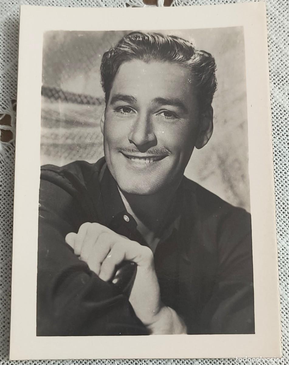 Cine: FOTOCROMO CINE | ERROL FLYNN - BLANCO Y NEGRO