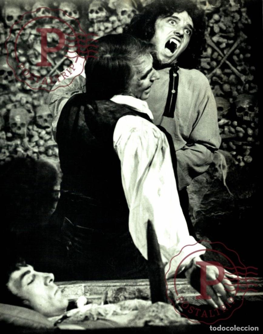 Cinema: VAMPIRE CIRCUS ANTHONY CORLAN, LAURENCE PAYNE, ROBERT TAYMAN VG. CINE FILMS. ACTOR. ACTRESS +- 18X