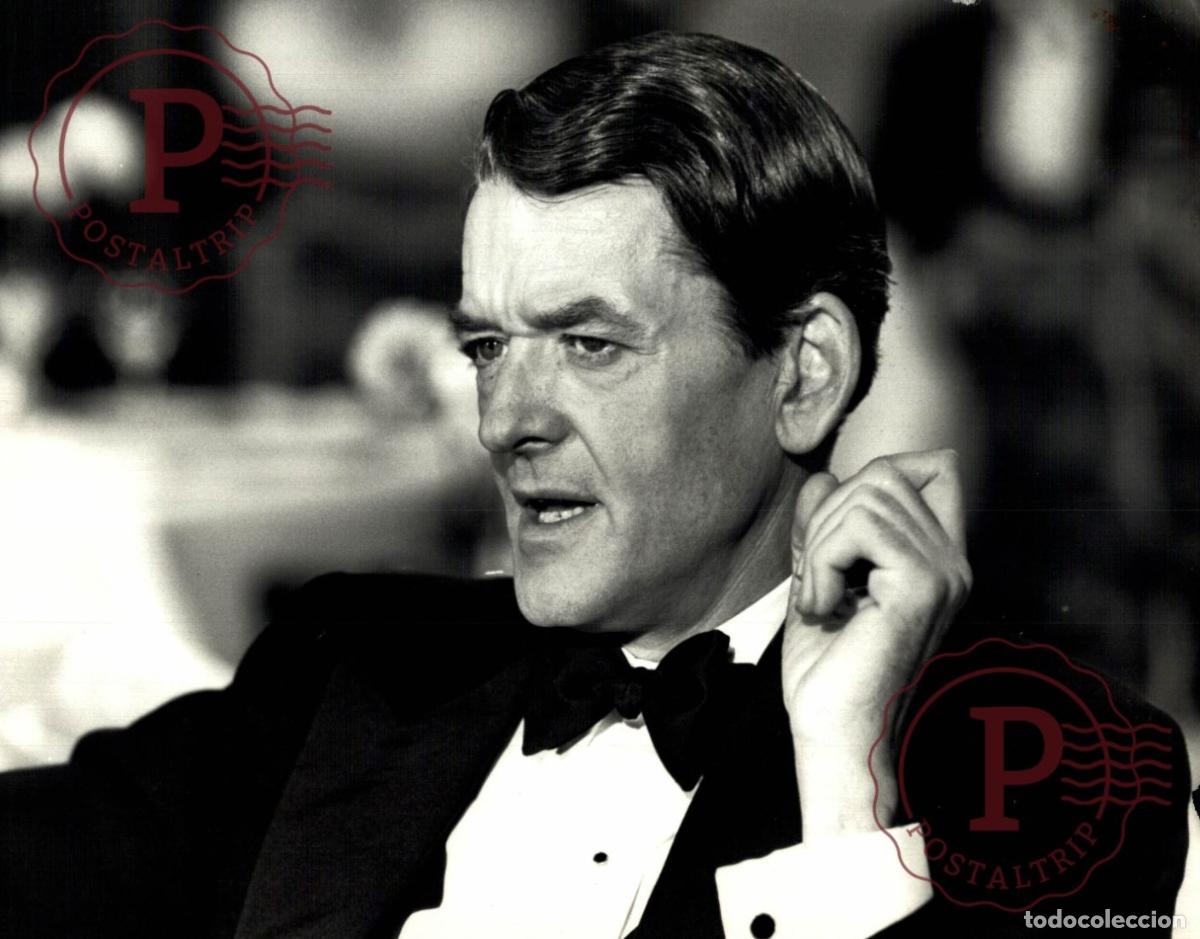Kino: James Bond, Roger Moore. CINE FILMS. ACTOR. ACTRESS +- 24X18cm