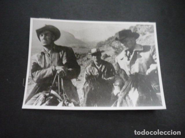 Cinema: RANDOLPH SCOTT ACTOR EN DUELO EN LA ALTA SIERRA ESCENA DE PELICULA ANTIGUA FOTOGRAFIA 12 X 18 CM