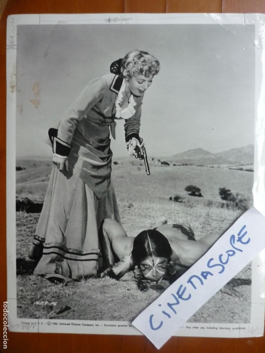 Cine: winchester 73 - foto original b/n - shelley winter rock hudson young bull