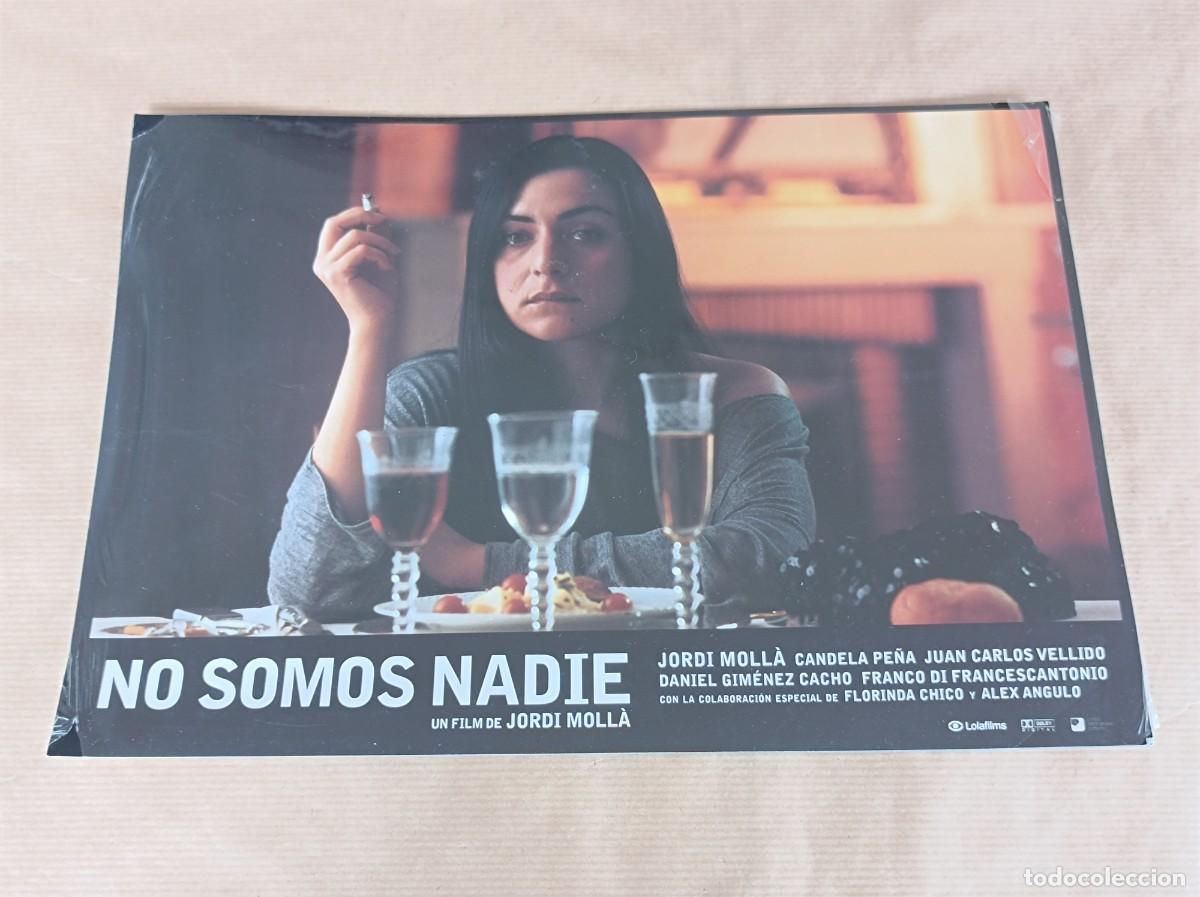 Cinema: FOTOCROMOS SIN DESPRECINTAR PEL&Iacute;CULA NO SOMOS NADIE JORDI MOLL&Agrave;