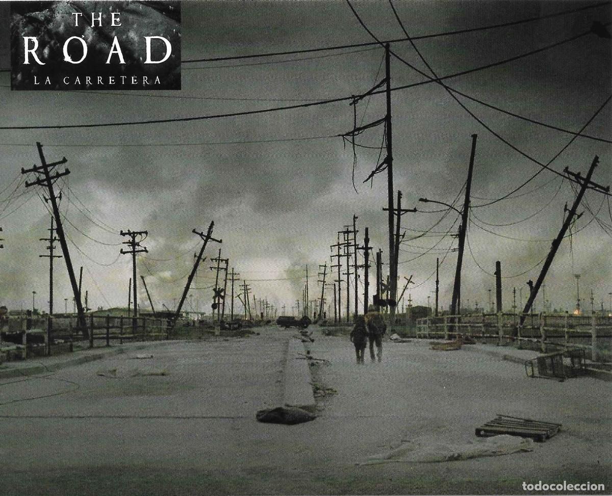 Cine: VIGGO MORTENSEN Y KODI SMIT-MCPHEE - THE ROAD (LA CARRETERA) - JOHN HILLCOAT