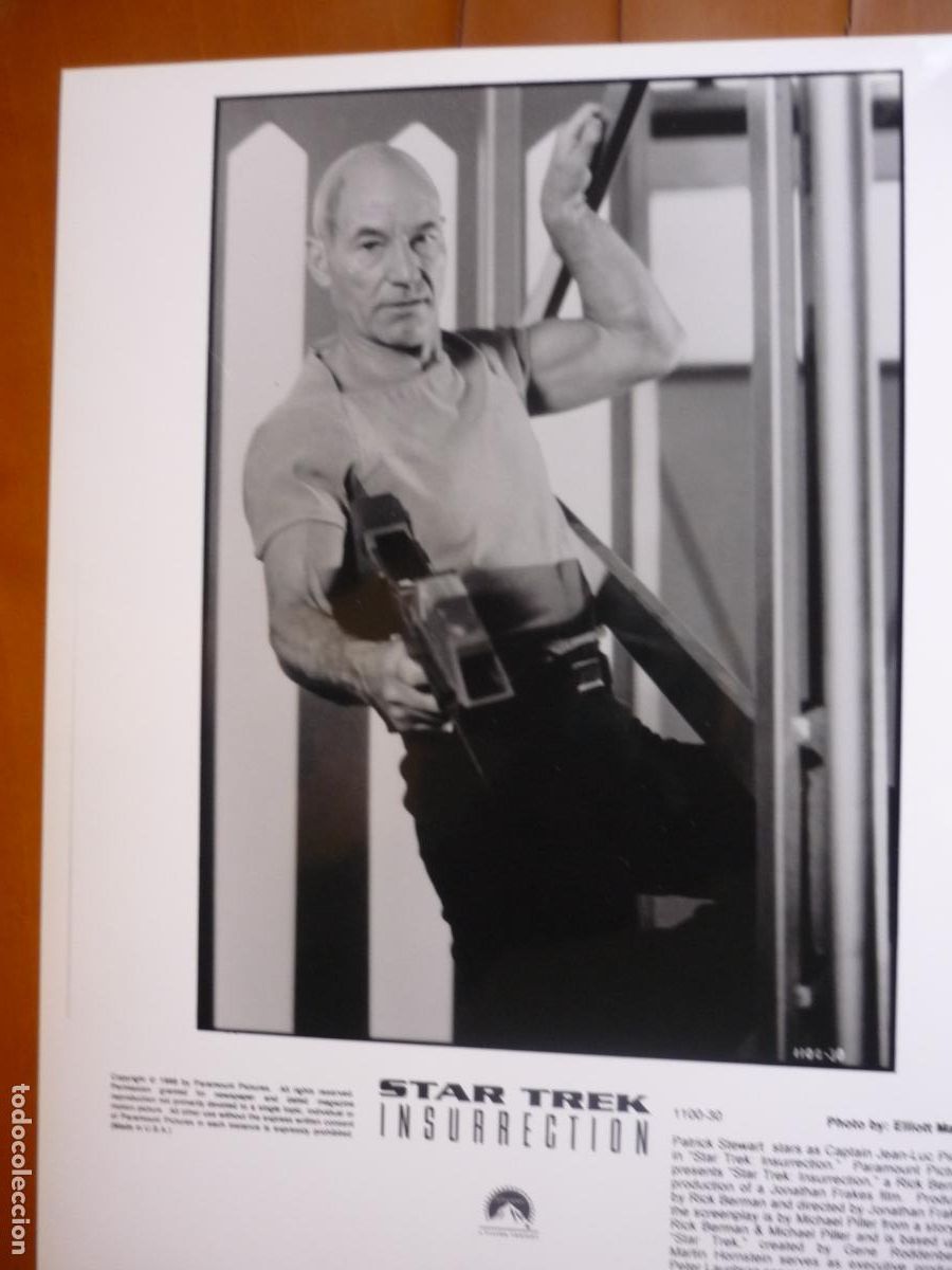 Cinema: patrick stewart - foto original b/n - Star Trek insurrection - captain jean-luc picard