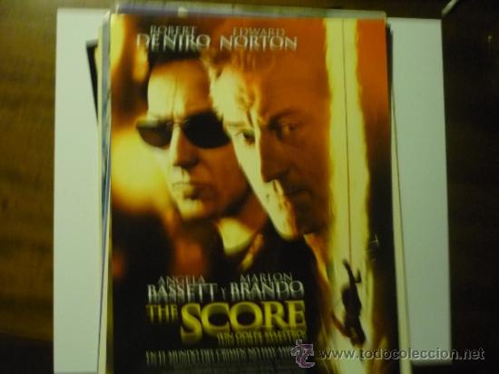 Cine: guia doble the score .- robert de niro