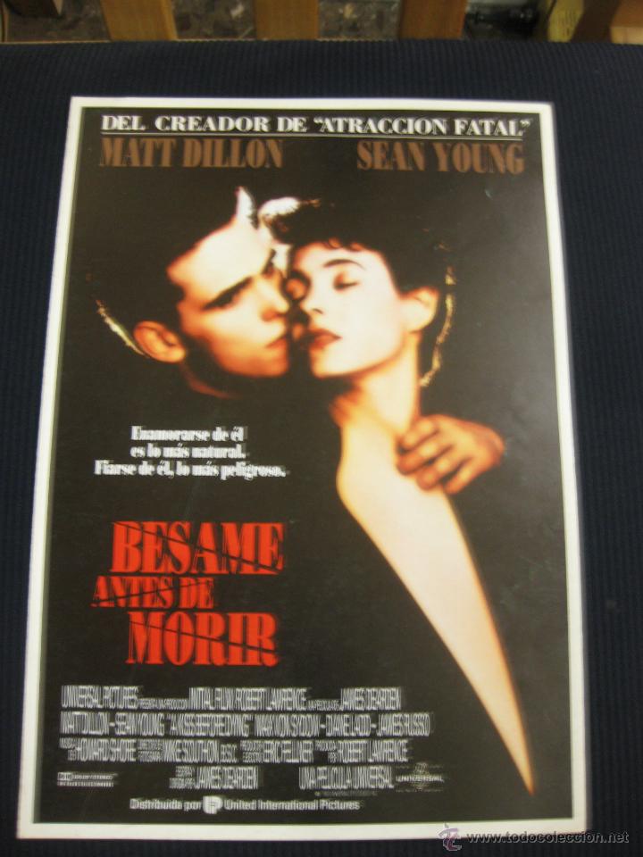 Cin&eacute;ma: BESAME ANTES DE MORIR. MATT DILLON, SEAN YOUNG.... GUIA PUBLICITARIA DOBLE DE LA PELICULA.