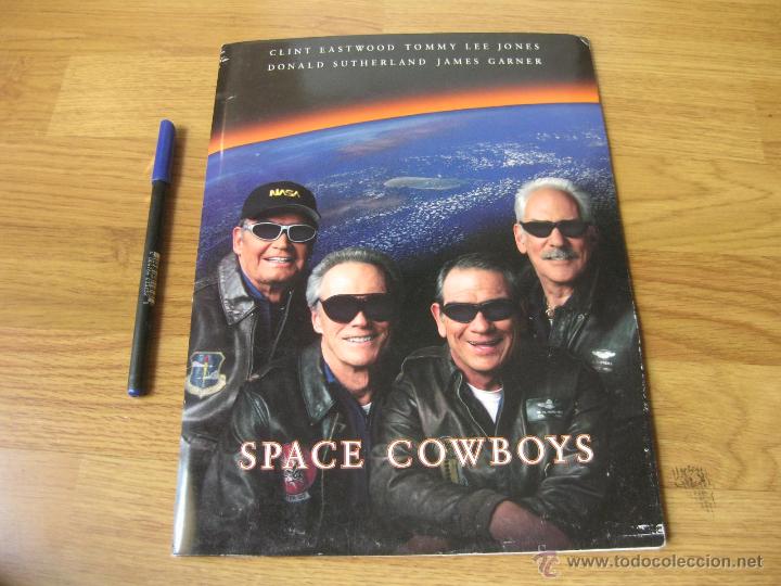 Cinema: CARPETA CON DATOS DE PRODUCCION ACTORES Y DEMAS DE LA PELICULA SPACE COWBOYS