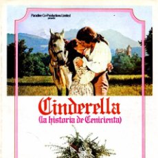 Cine: CINDERELLA LA HISTORIA DE CENICIENTA (GUÍA ORIGINAL DOBLE CON FOTOS DE SU ESTRENO EN ESPAÑA)