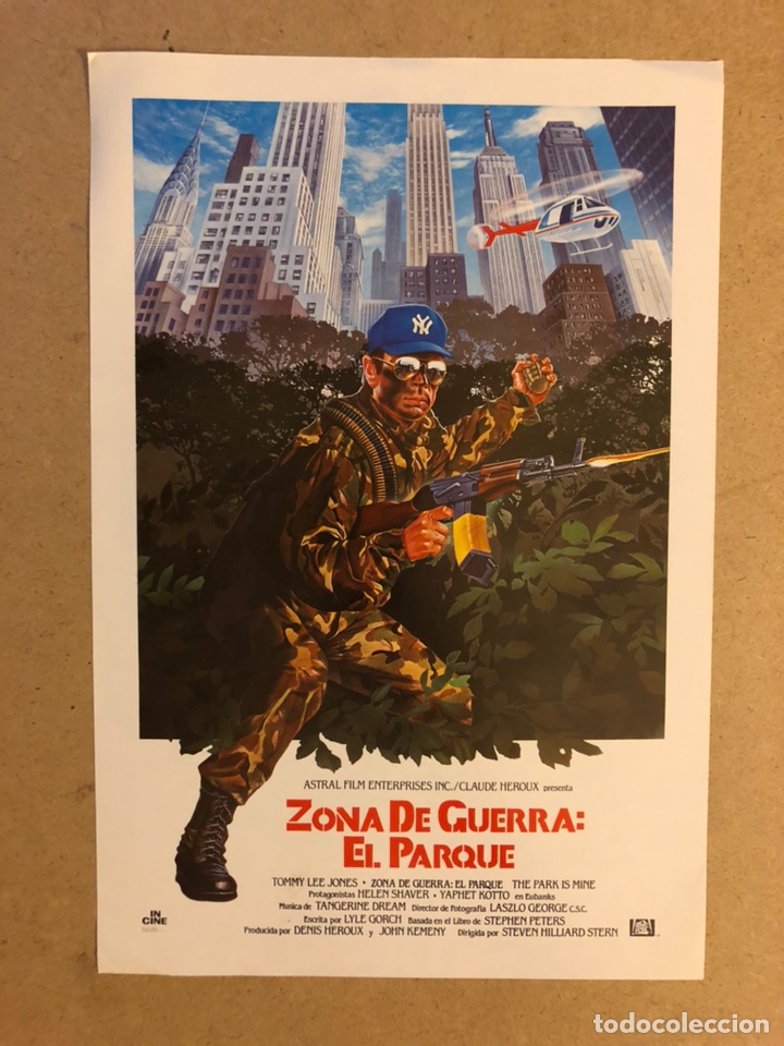 Cinema: ZONA DE GUERRA: EL PARQUE (TOMMY LEE JONES). GU&Iacute;A PUBLICITARIA DE LA PEL&Iacute;CULA, IDEAL PARA ENMARCAR.