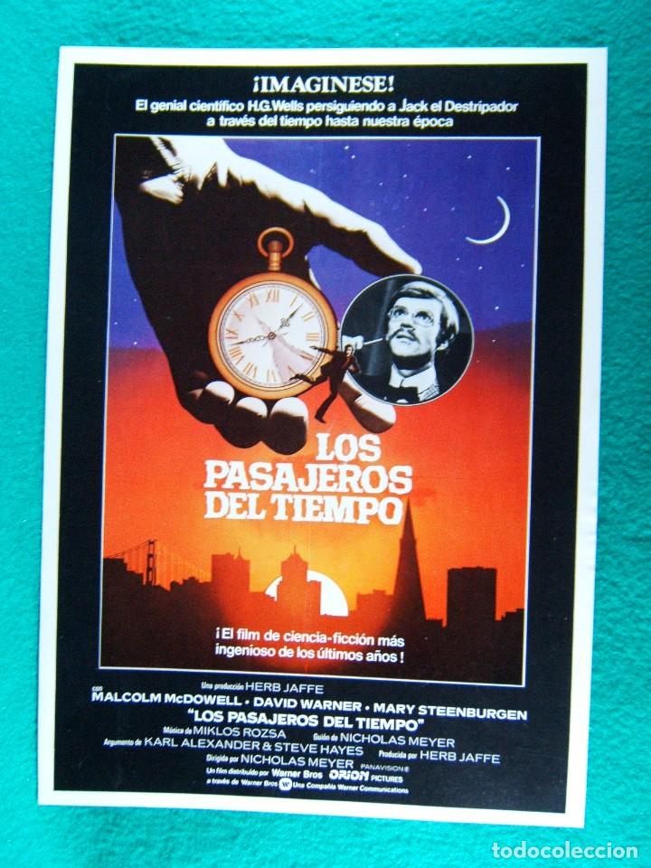 Cine: LOS PASAJEROS DEL TIEMPO-NICHOLAS MEYER-2 PAGINAS-MALCOLM McDOWELL-DAVID WARNER-H. G. WELLS-1979.