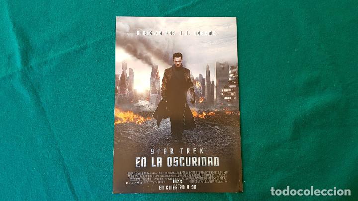 Cine: FOLLETO GUIA DE CINE FICHA TECNICA STAR TREK: EN LA OSCURIDAD - DIR. J.J. ABRAMS