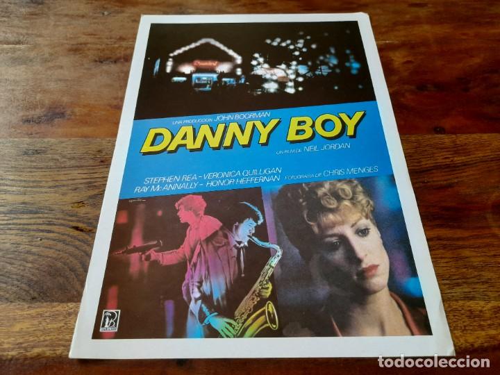 Cinema: Danny Boy Angel- Stephen Rea, Veronica Quillian - Dir. Neil Jordan - Gu&iacute;a original Barcino 1982