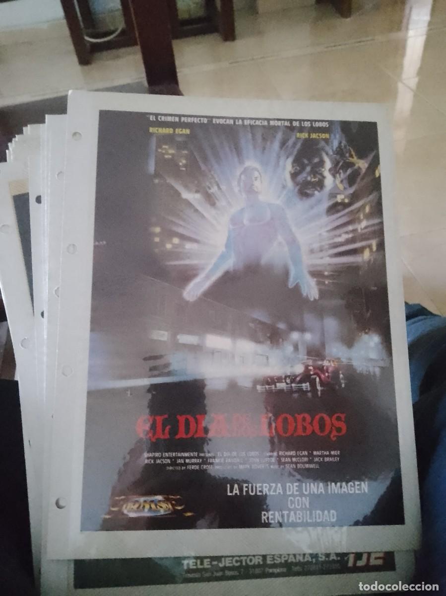 Kino: El d&iacute;a de los lobos,Mini cartel de revista a&ntilde;os 80 90 est&aacute; pegado en carton
