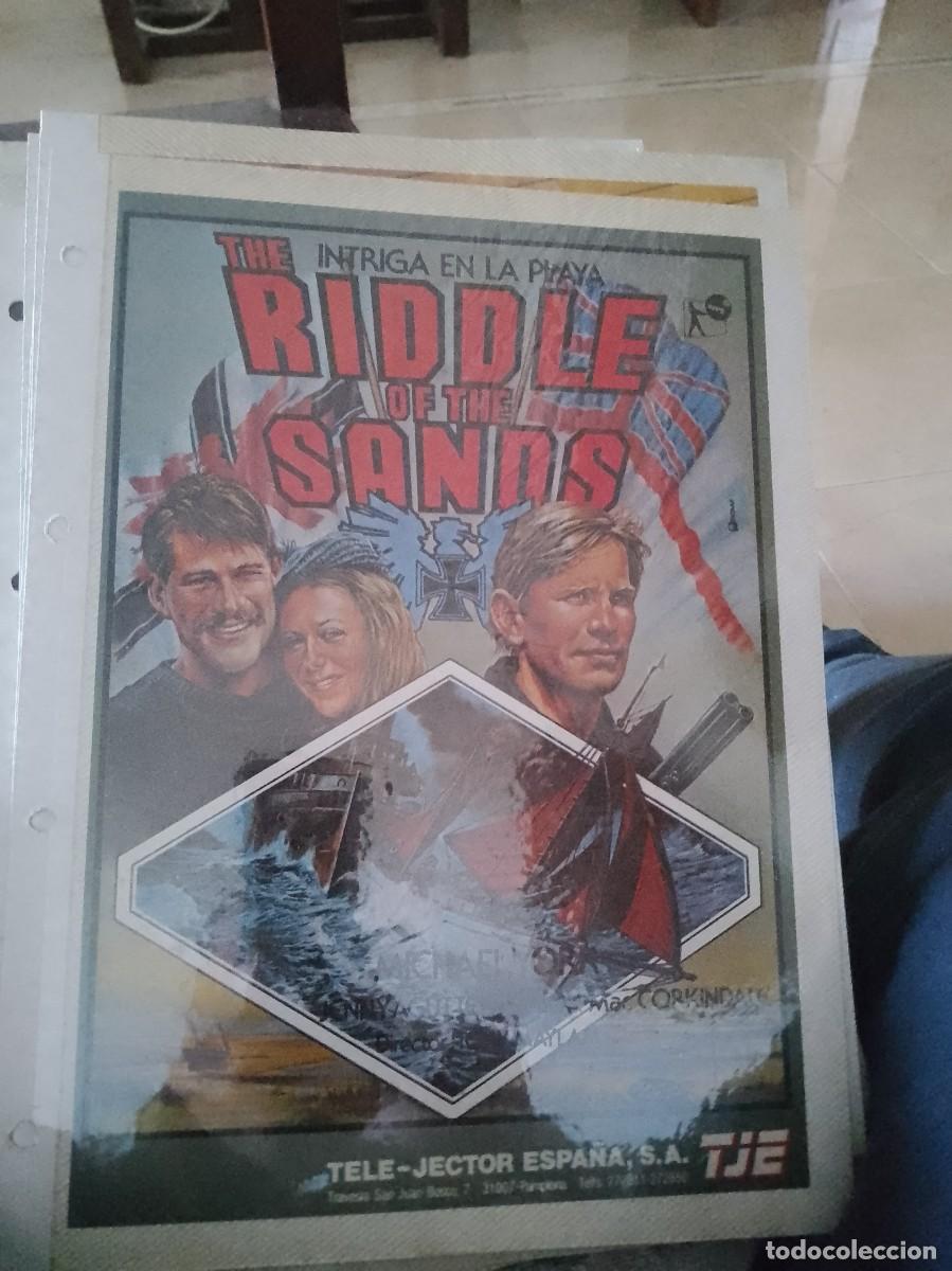 Kino: The riddle of the,Mini cartel de revista a&ntilde;os 80 90 est&aacute; pegado en carton