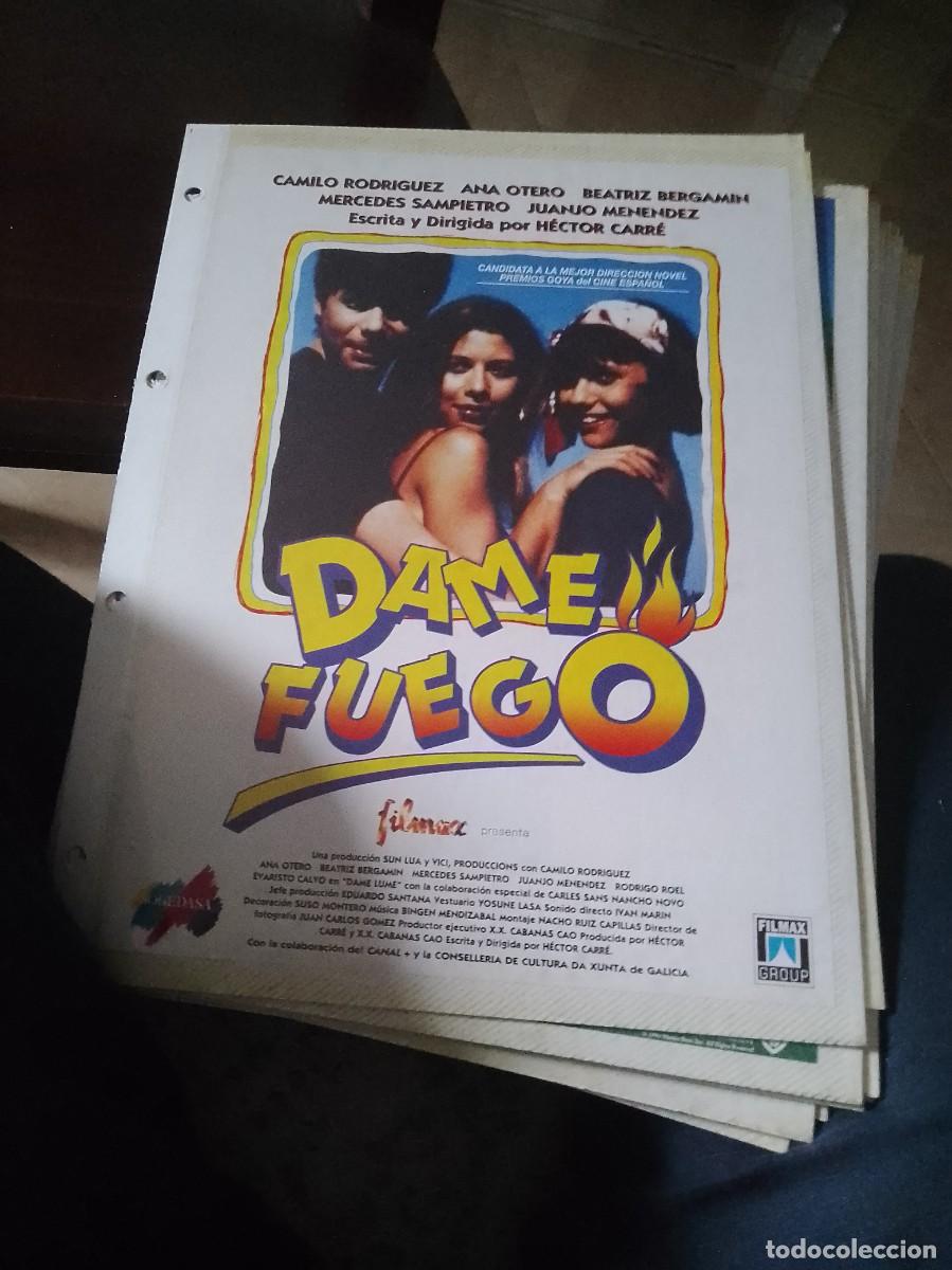 Kino: Dame fuego,Mini cartel de revista a&ntilde;os 80 90 est&aacute; pegado en carton