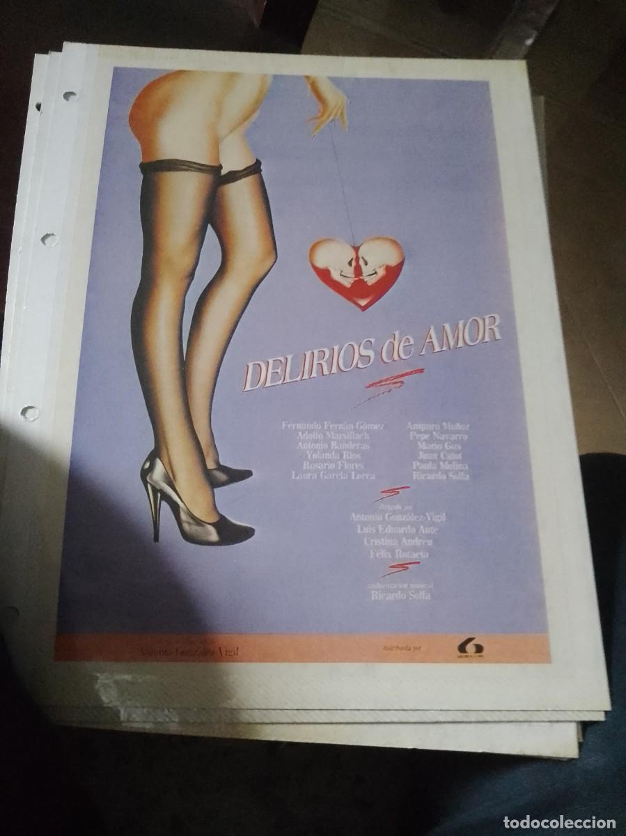 Cin&eacute;ma: Delirios de amor,Mini cartel de revista a&ntilde;os 80 90 est&aacute; pegado en carton