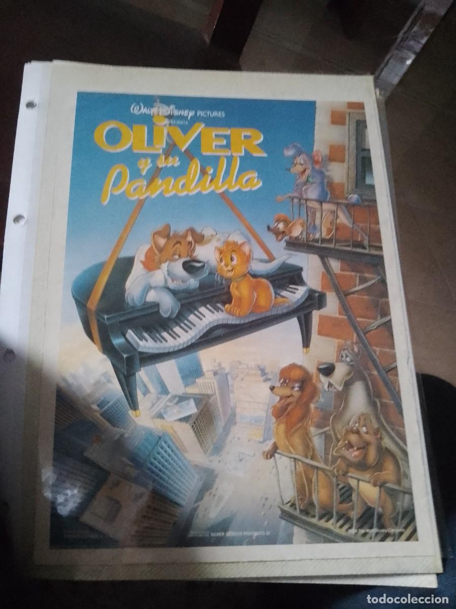 Cin&eacute;ma: Oliver y su pandilla,Mini cartel de revista a&ntilde;os 80 90 est&aacute; pegado en carton