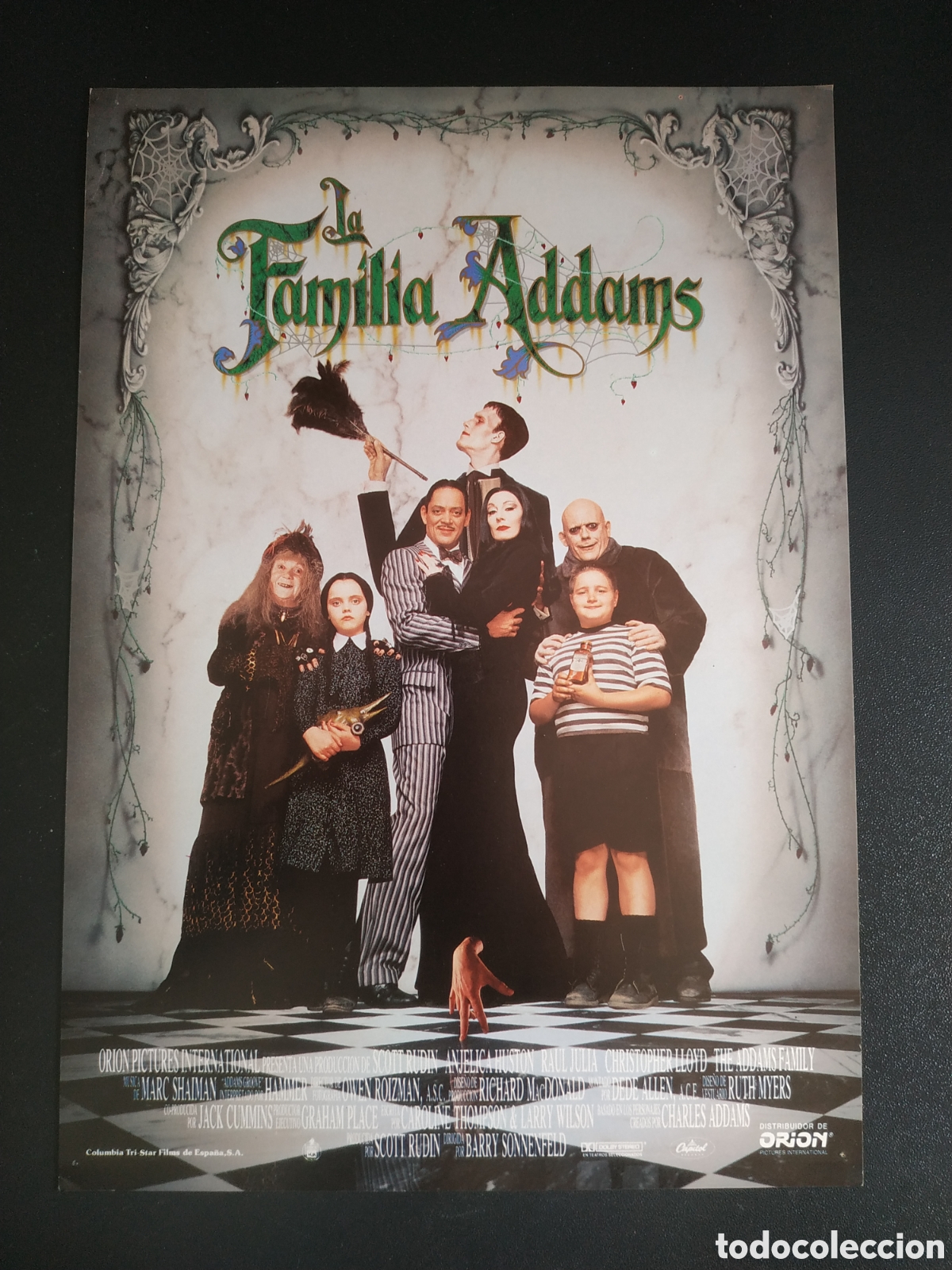 Cine: LA FAMILIA ADDAMS - ANJELICA HUSTON RAUL JULIA CHRISTOPHER LLOYD - ORION GUIA DE CINE ORIGINAL B93