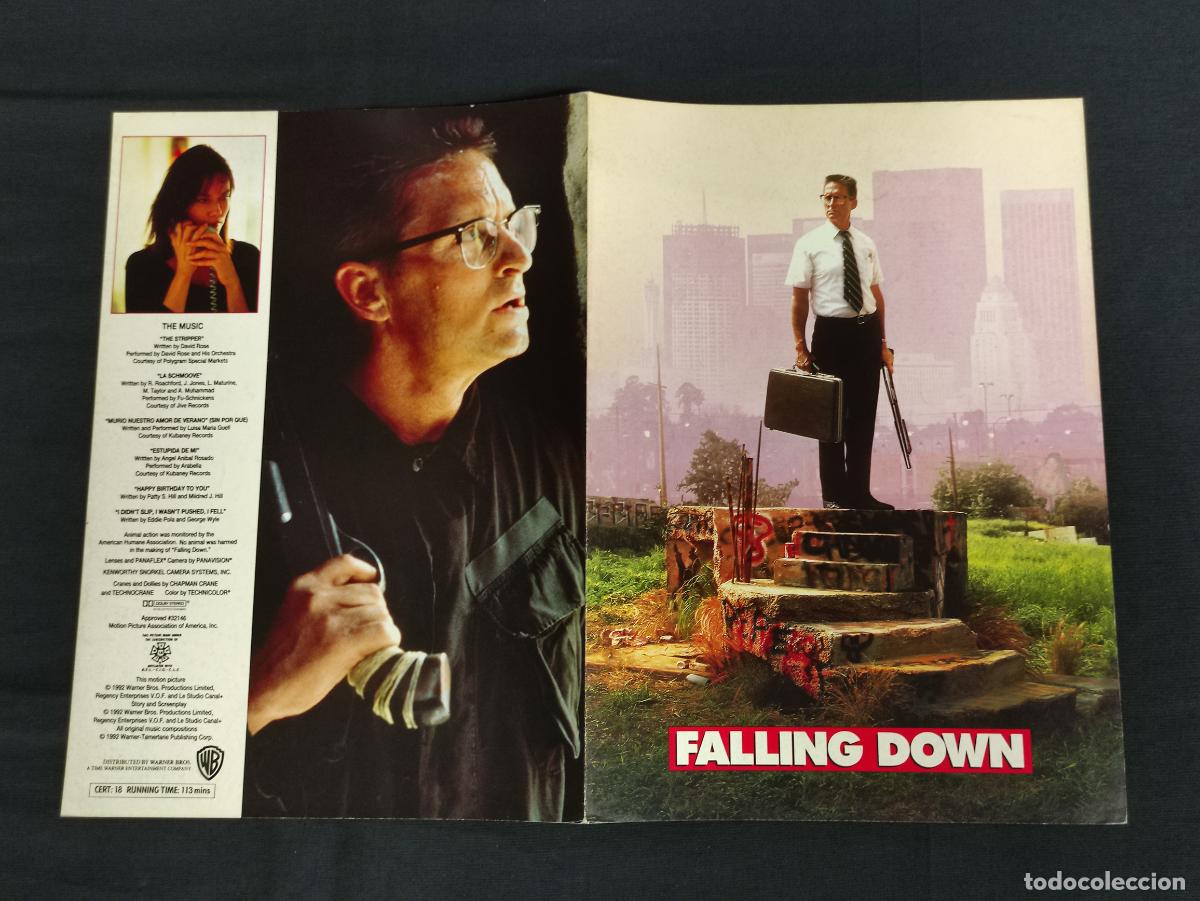 Kino: GUIA DOBLE - FALLING DOWN - MICHAEL DOUGLAS - GUIA EN INGLES -