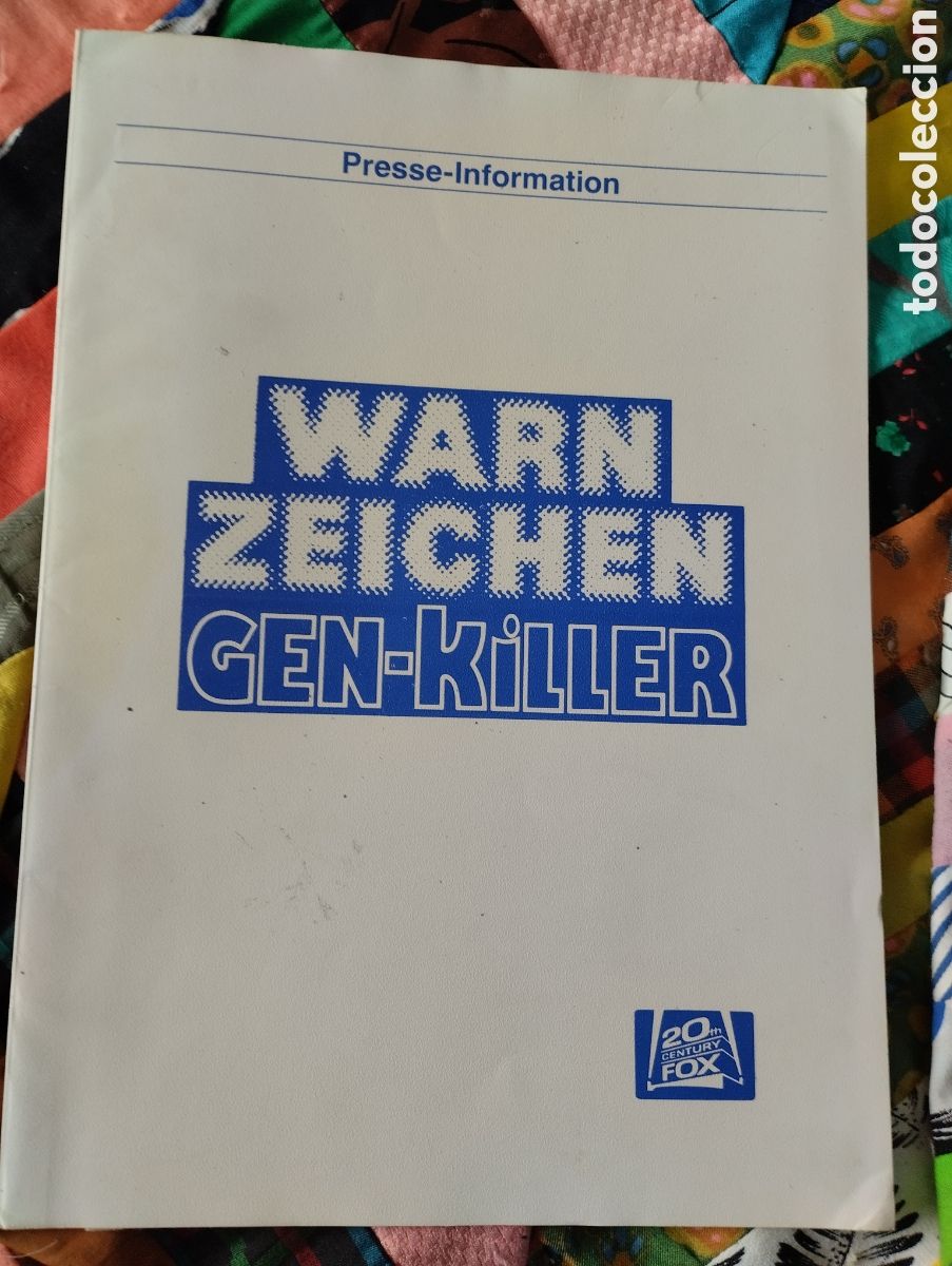 Cine: CARPETA CON VARIAS P&Aacute;GINAS DE DATOS DE LA PELICULA EN ALEMAN - SE&Ntilde;AL DE ALARMA 1985