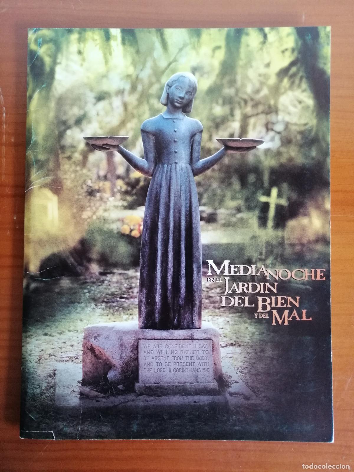 Cine: G8021 MEDIANOCHE EN EL JARDIN DEL BIEN Y DEL MAL-LIBRO 30 PAGINAS EN CARPETA