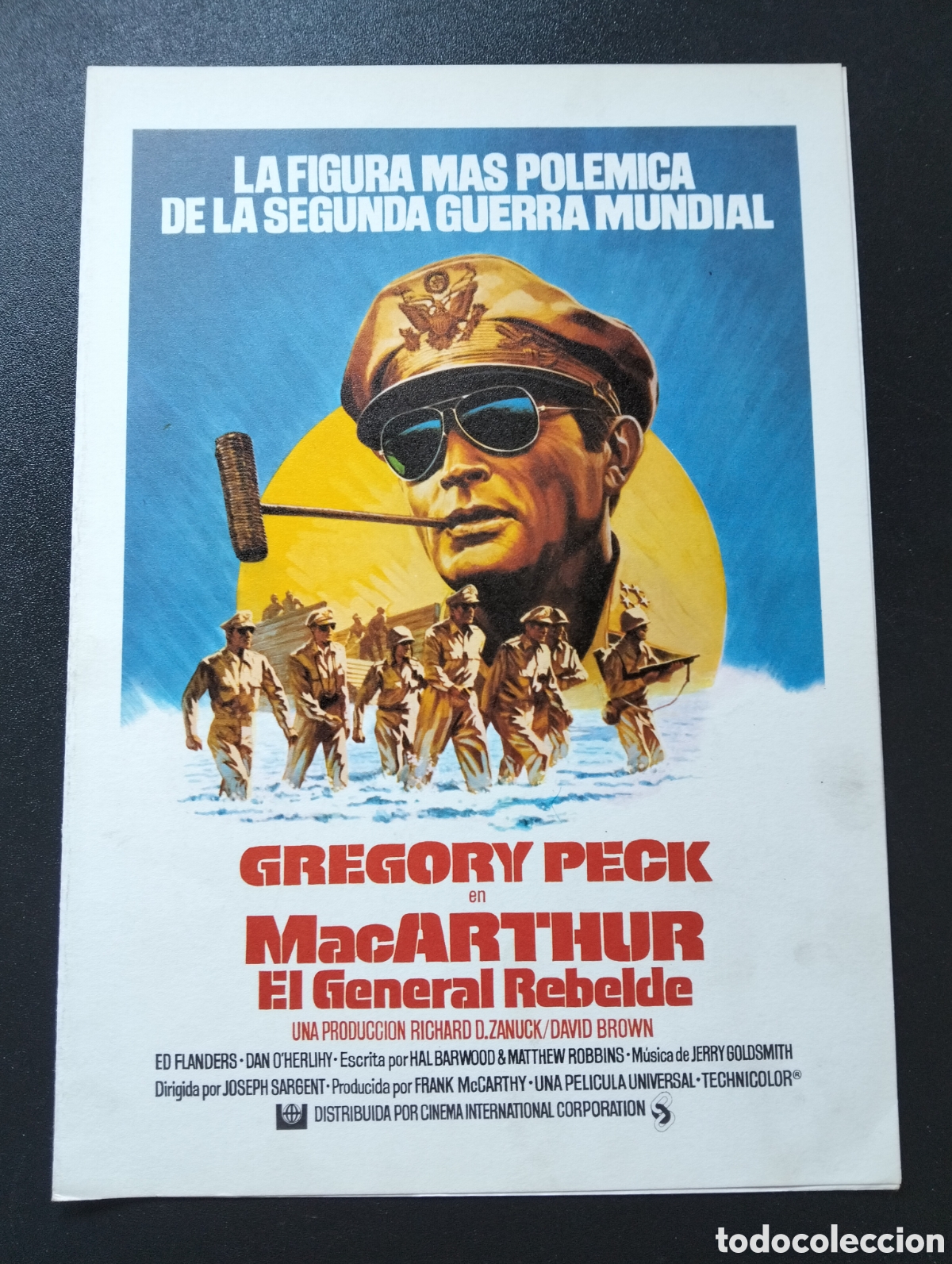 Cine: GREGORY PECK MACARTHUR GUIA CINE ORIGINAL CA77
