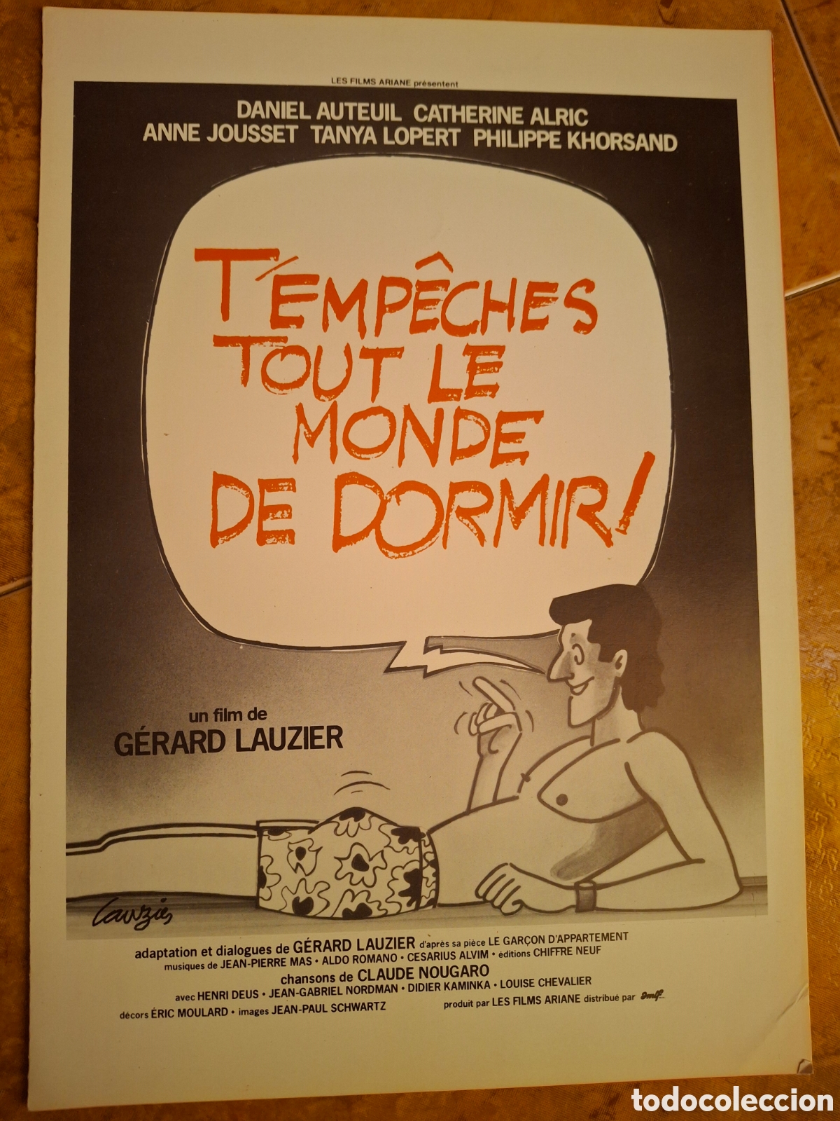 Cine: Dossier Prensa / D&iacute;ptico Pel&iacute;cula &rdquo;T'emp&ecirc;ches tout le monde de dormir&rdquo; (1982) G&eacute;rard Lauzier - Unifr